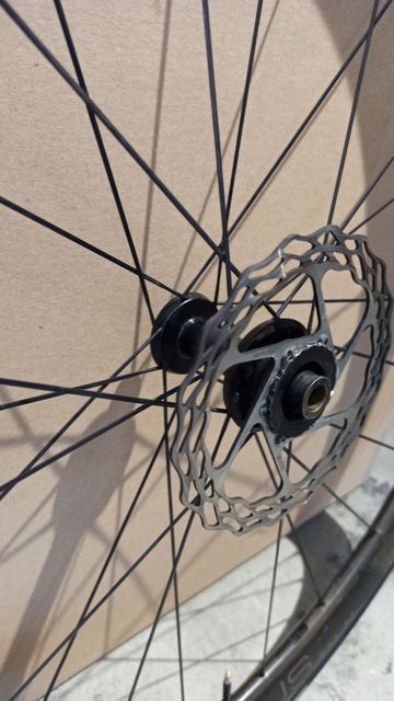 Brugt Trek Bontrager AEOLUS RSL 37 2023 bike — billede 16 af 18