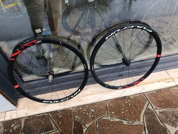 Używany Fulcrum RACING 400 DISK 2024 Wheels
