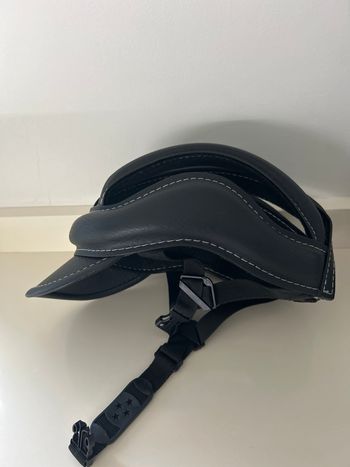 Brugt Ebon Casco piel color marrón 2023 bike — billede 2 af 4