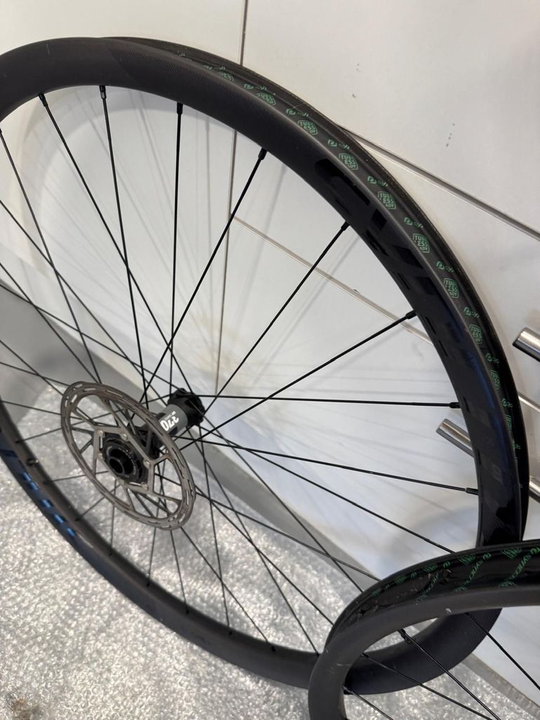 Scott Ruedas SYNCROS Silverton 1.0 2023 bike d'occasion — image 5 sur 8