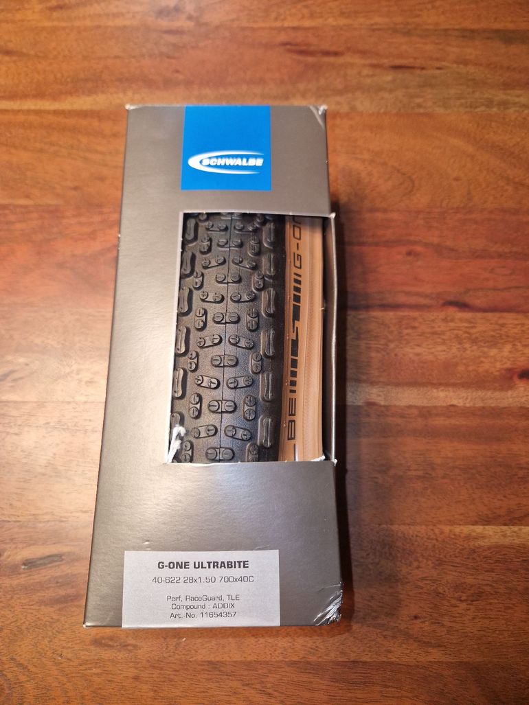Used Schwalbe G-One Ultrabite Performance Race Guard TLE Gravel Faltreifen 2025 bike — image 1 of 2