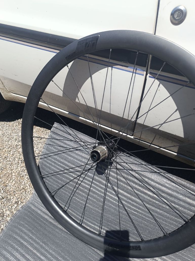 Vision DB sc 40mm 2022 bike d'occasion — image 4 sur 8