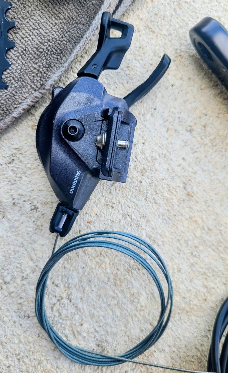 Used Shimano XT M8100 2023 bike — image 3 of 14