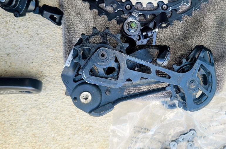 Used Shimano XT M8100 2023 bike — image 12 of 14