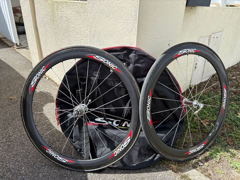Used sonic hyper 50 bike — image 1 of 6