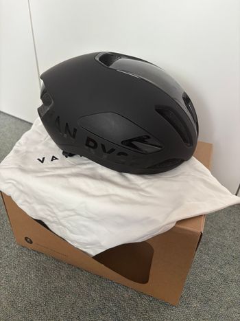 Used Van Rysel Racer mips 2025 Cycling Accessories