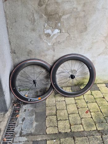 Giant, Slr01