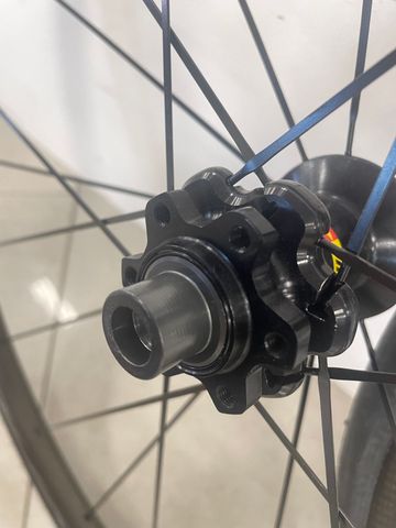 Käytetty Mavic ksyrium pro carbon sl 2022 bike — kuva 6 / 6