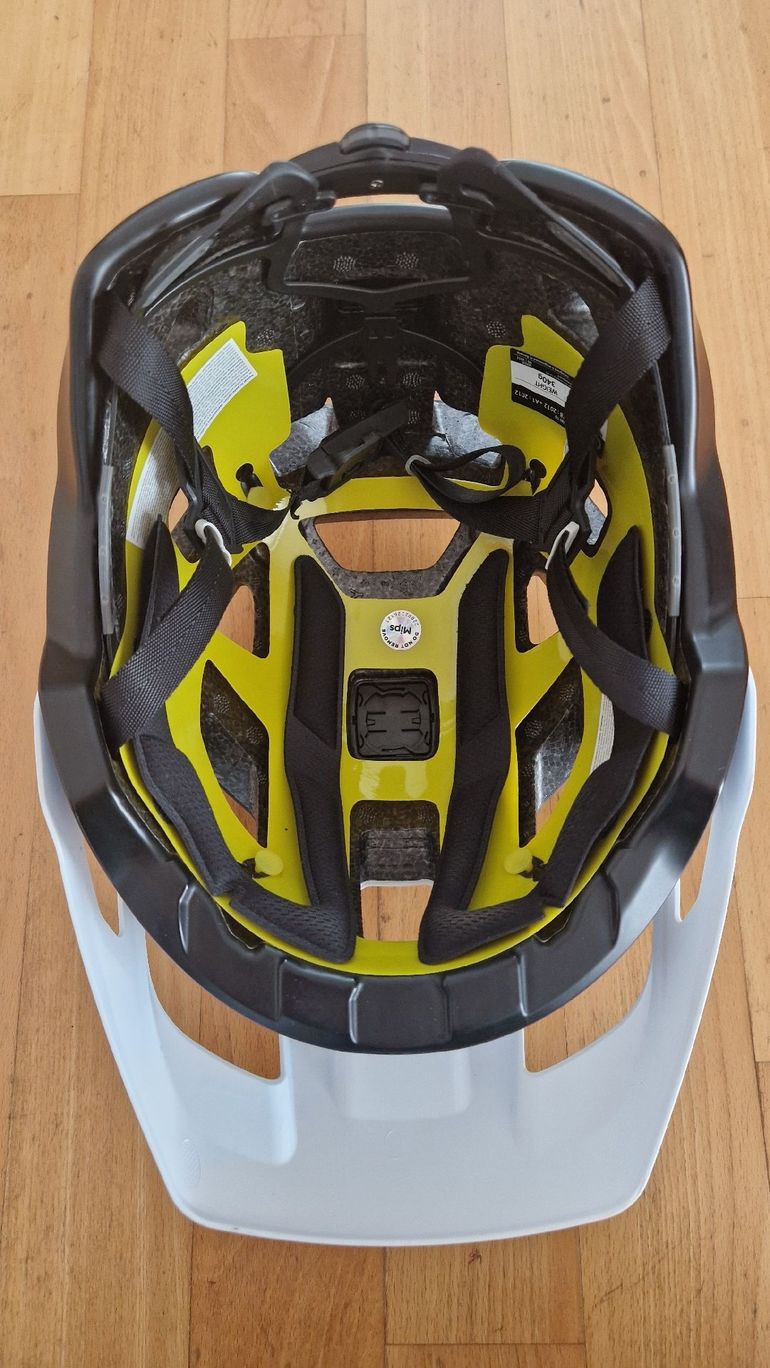 Used Cube Strover 2023 bike — image 7 of 9