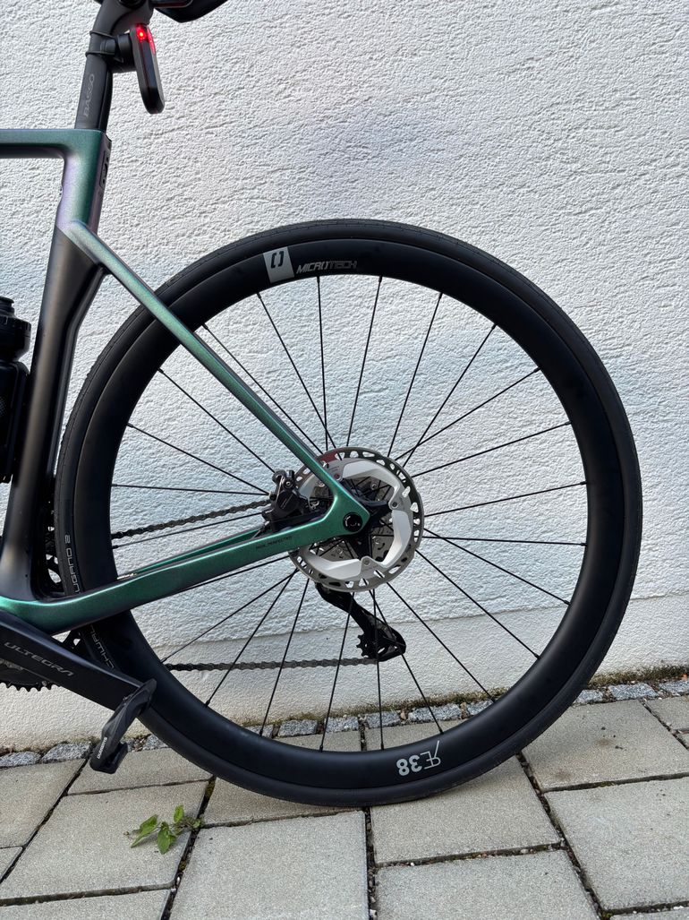 Used MICROTECH RE38 2025 bike — image 7 of 9