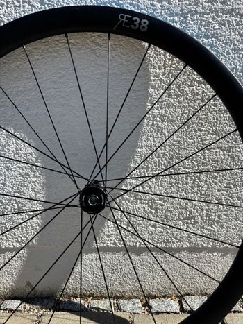 Used MICROTECH RE38 2025 bike — image 5 of 9