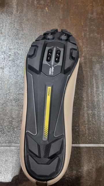 Used Mavic cross max boa 2024 bike — image 2 of 3