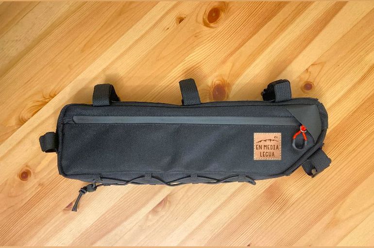En Media Legua Bolsa de Cuadro Talla L, Bikepacking 5L null