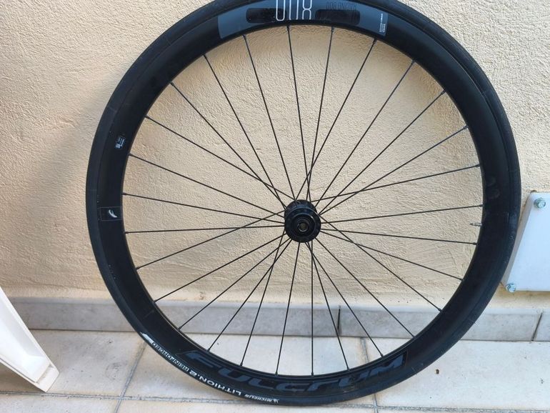 Fulcrum RACING 800 DISC 2024 bike usato — immagine 2 di 2