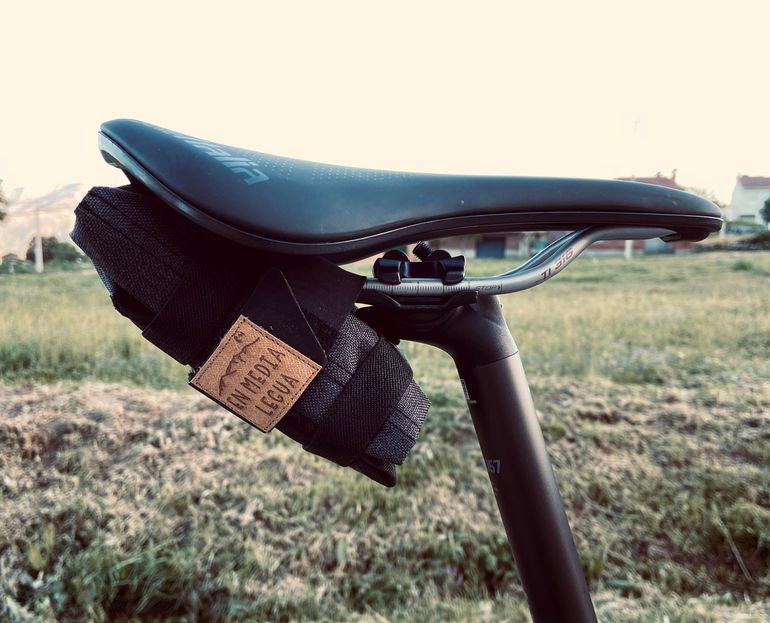 En Media Legua Burrito Style 2025