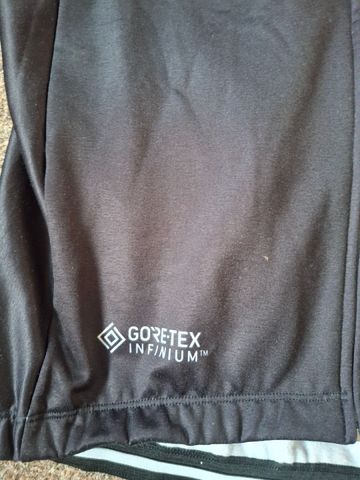 Gebrauchtes Castelli goretex infinium fleece 2018 bike — Bild 3 von 3