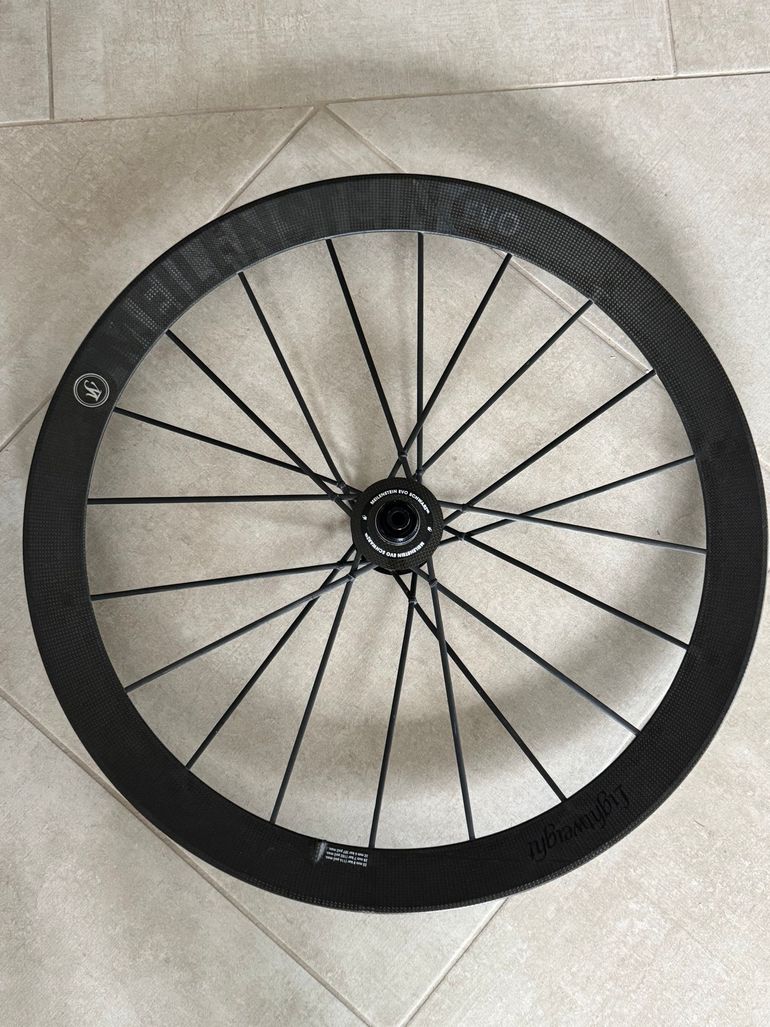 leightwight Meilenstein EVO Schwarz Edition ceramicpeed 2021 bike usato — immagine 3 di 3