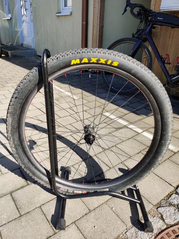 Brugt Dt Swiss Custom built Carbon 2025 bike — billede 6 af 11