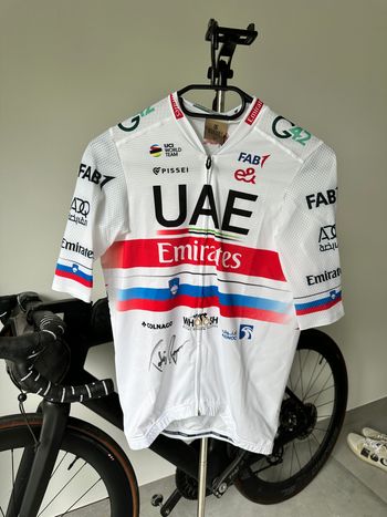 Used Pissei UAE 2023 Cycling Clothing
