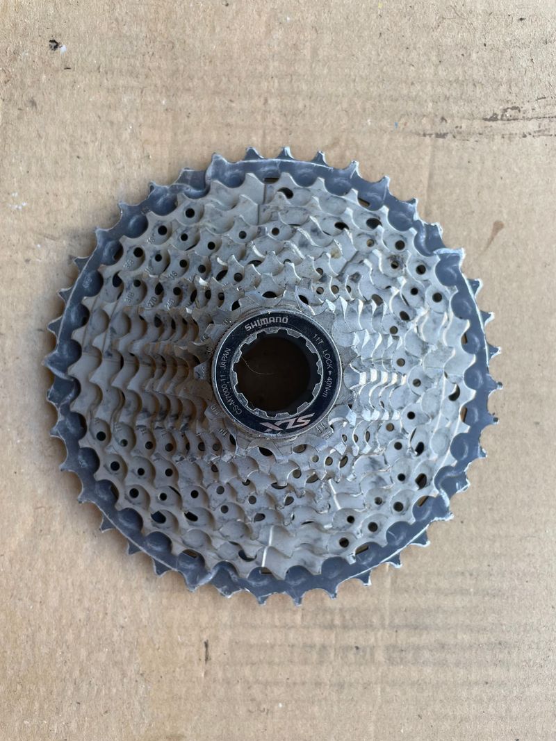 Brugt Shimano SLX CS-M7000 Drivetrain & Pedals