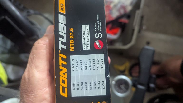 Used Continental gatorskin 25mm 2025 bike — image 8 of 9