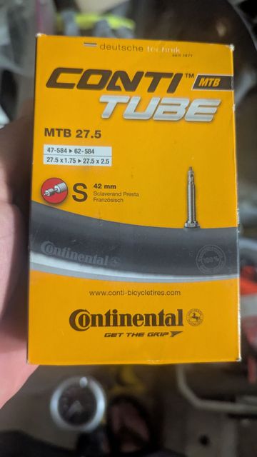 Used Continental gatorskin 25mm 2025 bike — image 9 of 9