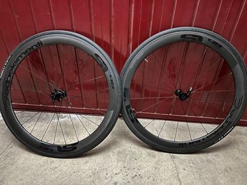Brugt SL48 2024 bike — billede 1 af 3