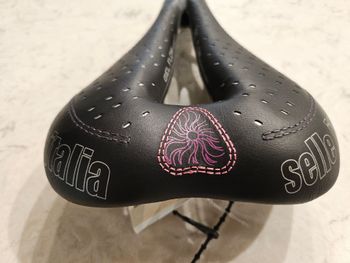 Used Selle Italia Diva Gel Flow bike — image 2 of 4