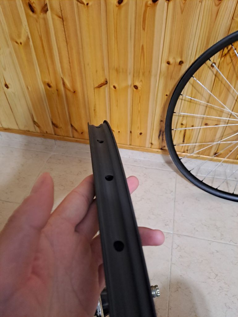 Used extralight corda berd 2024 bike — image 5 of 7