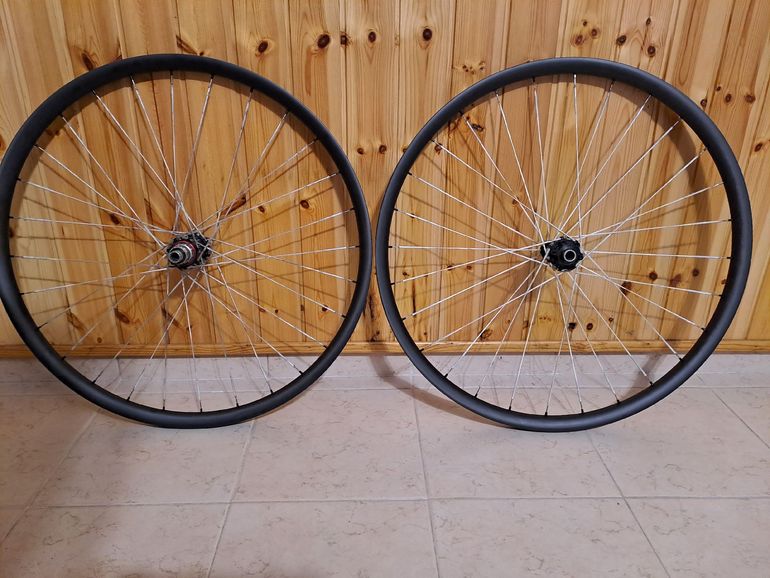 Used extralight corda berd 2024 bike — image 2 of 7