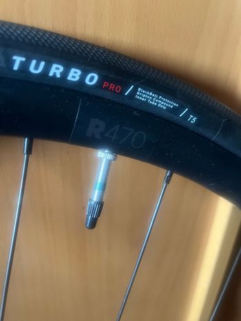 Used Dt Swiss R470 2025 bike — image 6 of 7