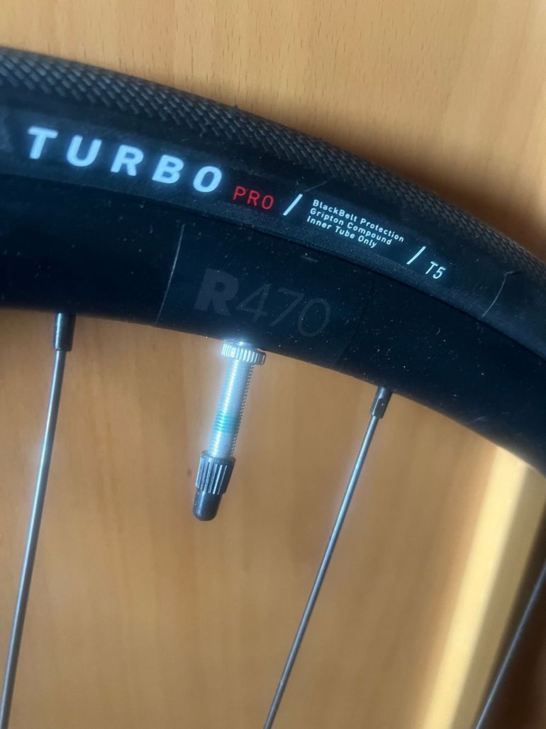 Used Dt Swiss R470 2025 bike — image 6 of 7