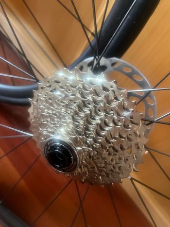 Used Dt Swiss R470 2025 bike — image 3 of 7