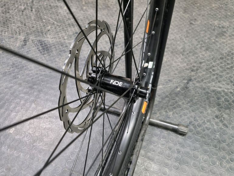 Tweedehands Newmen fade 2024 bike — afbeelding 2 van 3