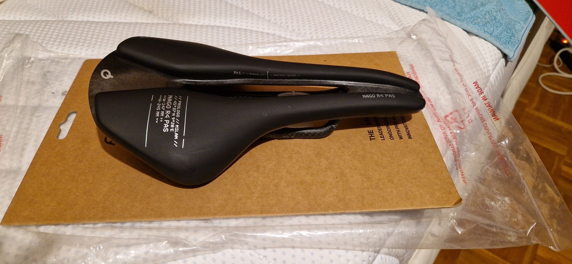 Prolo Nago R4 Pas 147 Nack Carbon 2025