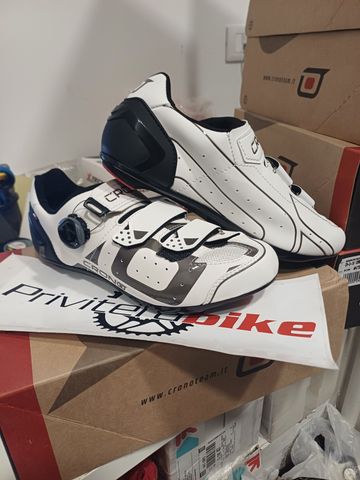 Crono SCARPE CR-3-19-COMPOSIT WHITE 42 - 000MCRCNCR-3-19-WHT-42 2022 Cycling Shoes usato