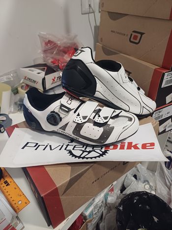 Used Crono SCARPE  CR-3-19-COMPOSIT WHITE 44 - 000MCRCNCR-3-19-WHT-44 2022 bike
