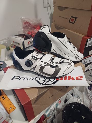 Crono SCARPE CR-3-19-COMPOSIT WHITE 44 - 000MCRCNCR-3-19-WHT-44 2022 Cycling Shoes usato
