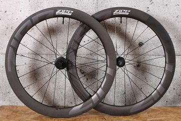 Used Zipp 404 Firecrest 58mm 2025 bike — image 1 of 2
