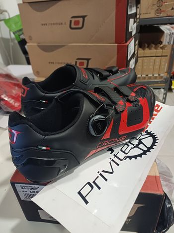 Used Crono SCARPE  CR-3-19-COMPOSIT RED 41 - 000MCRCNCR-3-19-RED-41 2022 bike — image 2 of 2