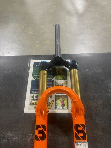 Used Fox 38 Factory, K, Float, 27.5'', F--S, 170, Grip 2 2022 Fork