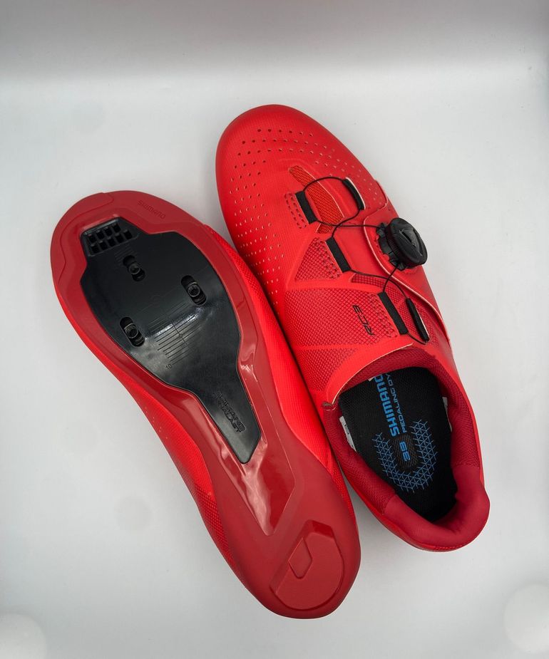 Used Shimano RC3 2024 bike — image 1 of 2
