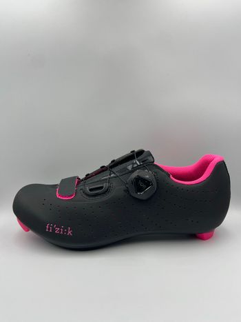Used Fizik tempo 2024 bike — image 2 of 2