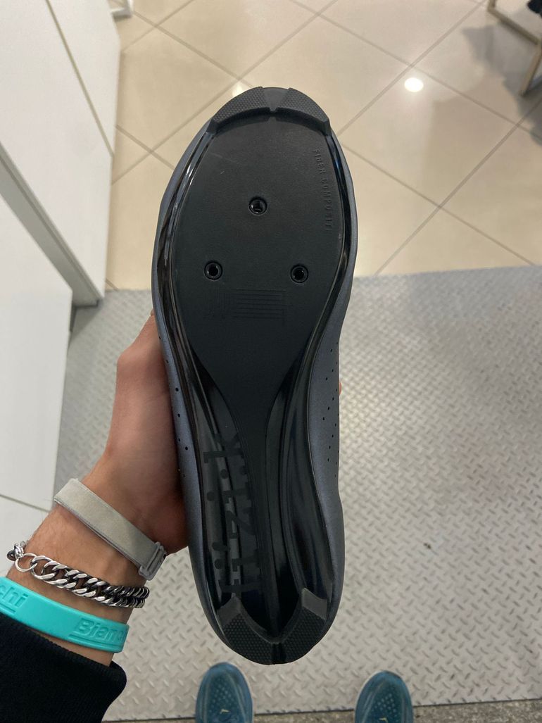 Used Fizik tempo 2024 bike — image 3 of 3