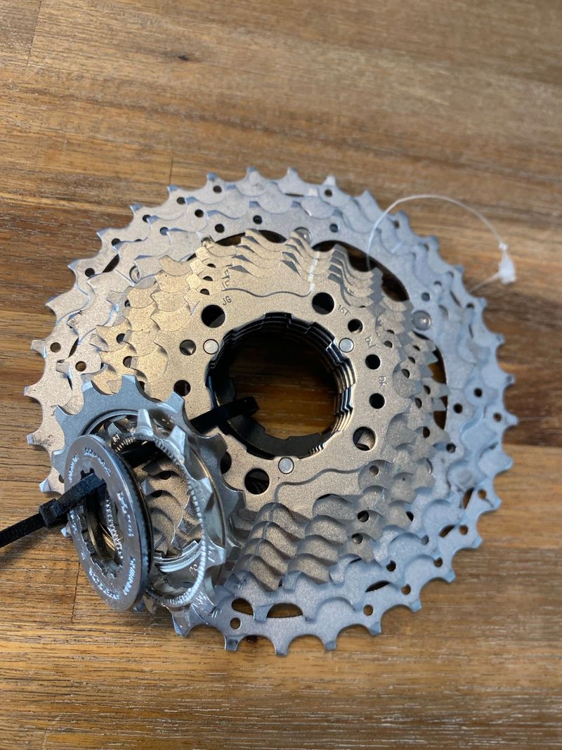 Used Shimano cassette MTB 9v GS-4600 2023 Drivetrain & Pedals