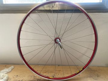 Used Mavic helium sup rosse 1990 bike — image 1 of 5