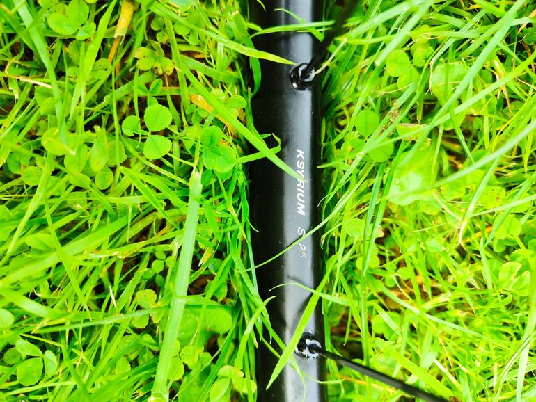 Used Mavic 622x18tc road compatible 23 to 39mm tubes/tubeless ready bike — image 2 of 6