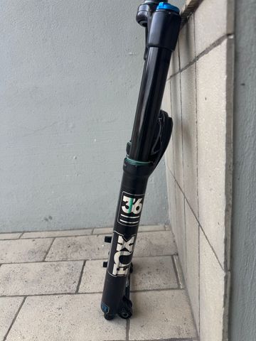 Brugt Fox 36 2020 bike — billede 2 af 5