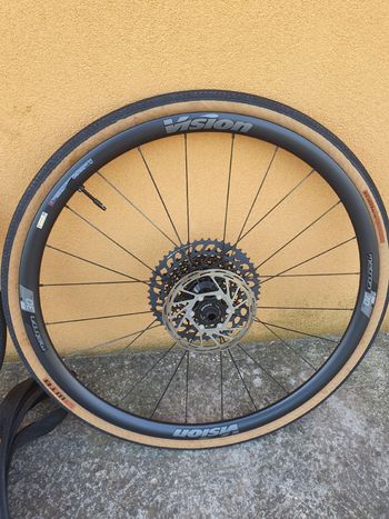 Brugt Vision Metron 30 sl carbon disc 2025 bike — billede 3 af 5