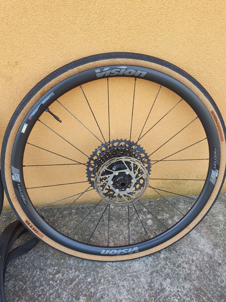 Brugt Vision Metron 30 sl carbon disc 2025 bike — billede 3 af 5